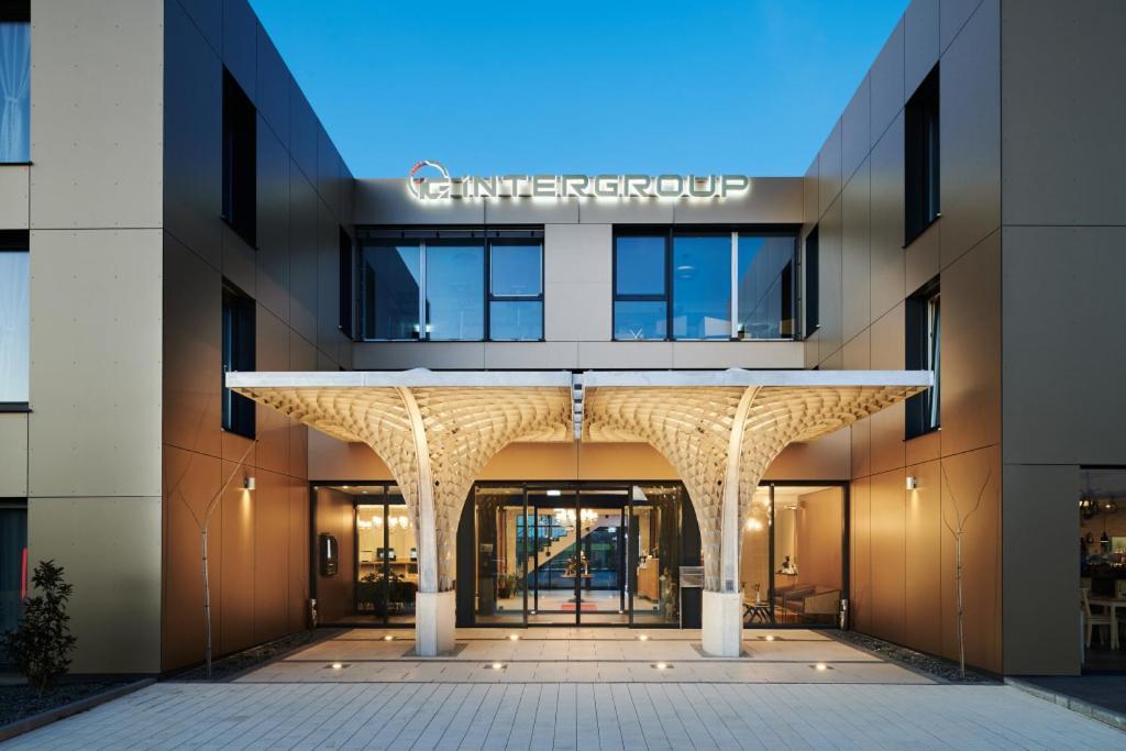 Intergroup Business & Design Hotel Ingolstadt Kosching Exterior photo